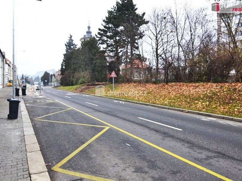 Prodej  stavebního pozemku 909 m^2 Davídkova, Praha 8 