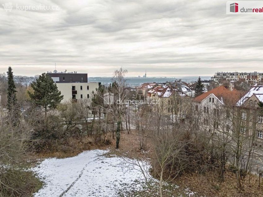 Prodej  stavebního pozemku 909 m^2 Davídkova, Praha 8 