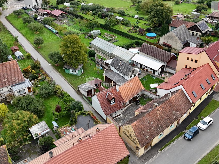 Prodej  rodinného domu 140 m^2 Klostermannova, Štěkeň 