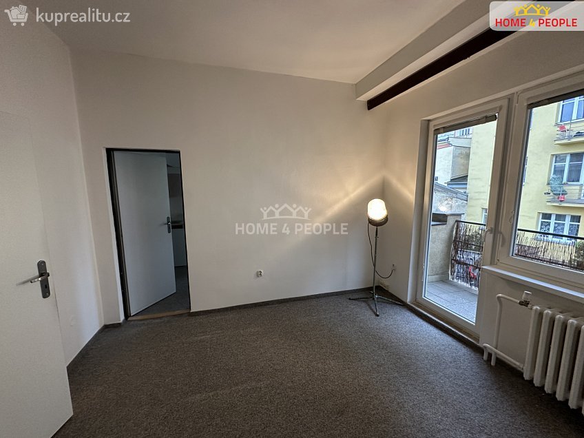 Pronájem bytu 1+1 37 m^2 Přístavní, Praha 7 