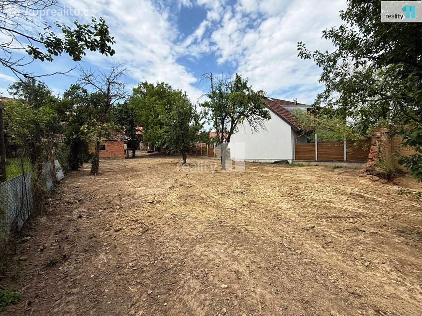 Prodej  stavebního pozemku 600 m^2 Žeravice, Žeravice 