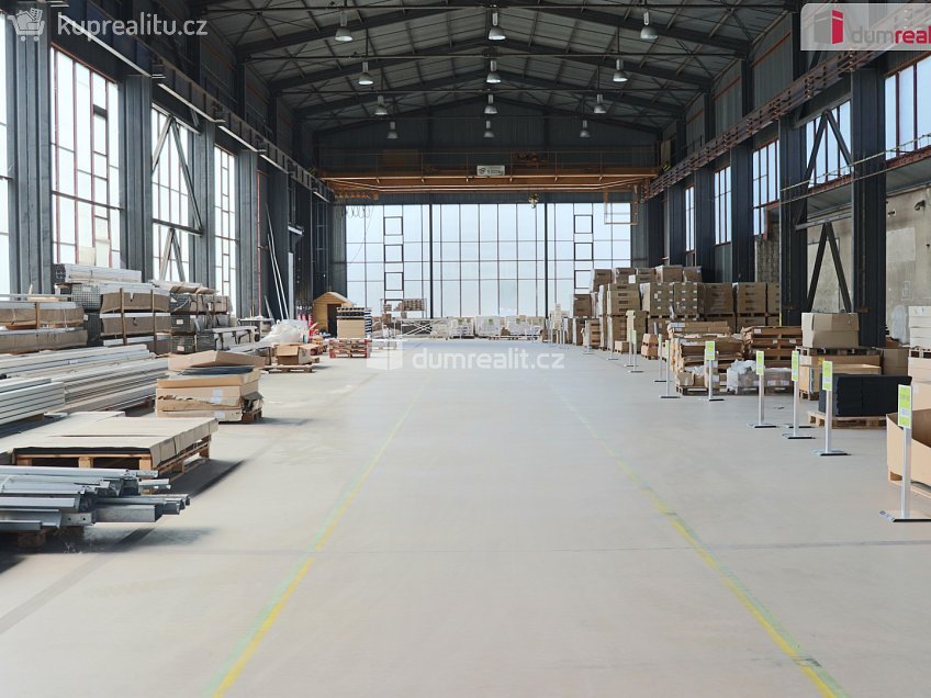 Pronájem  kanceláře 1733 m^2 Libušina, Olomouc 