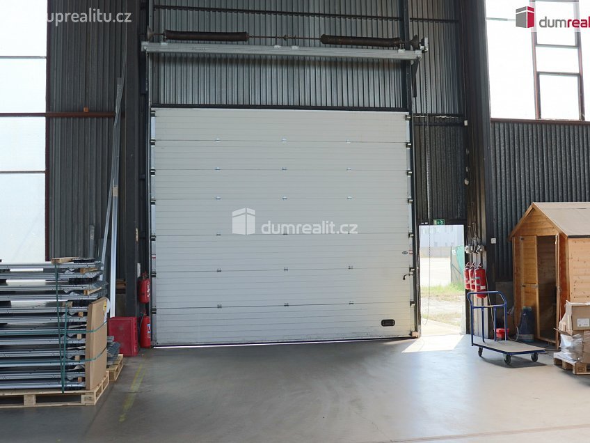 Pronájem  kanceláře 1733 m^2 Libušina, Olomouc 