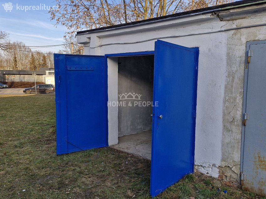 Prodej  garáže 22 m^2 Nad dědinou, Brno 