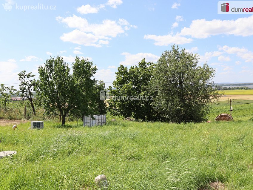 Prodej  garáže 165 m^2 U Venuše, Horní Věstonice 