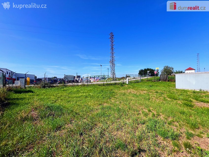 Prodej  skladu 476 m^2 Obchodní, Kunovice 