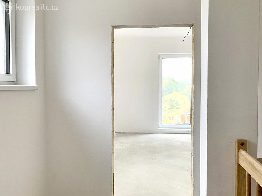 Prodej  rodinného domu 200 m^2 Velká Hleďsebe, Velká Hleďsebe 