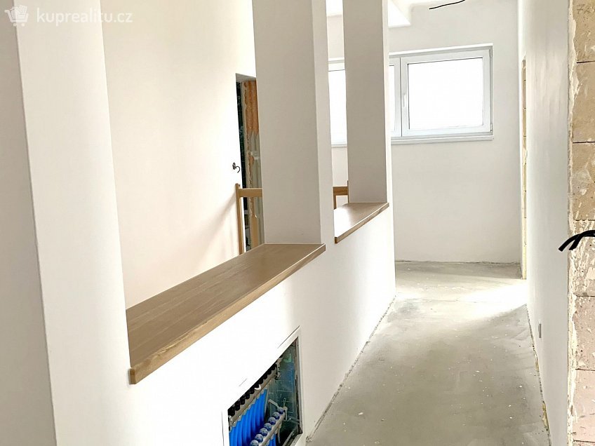 Prodej  rodinného domu 200 m^2 Velká Hleďsebe, Velká Hleďsebe 