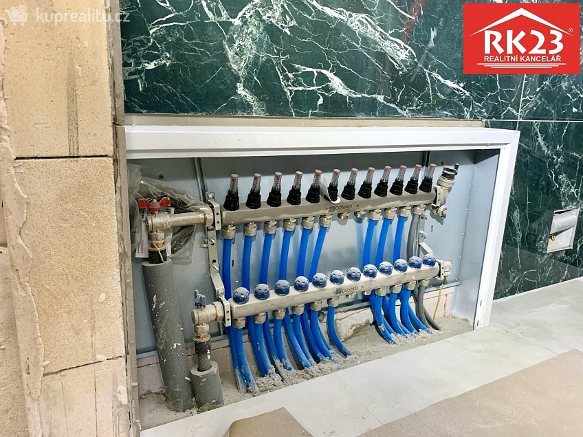 Prodej  rodinného domu 200 m^2 Velká Hleďsebe, Velká Hleďsebe 