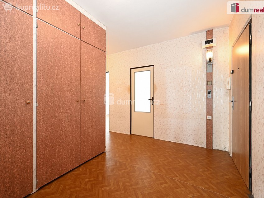 Prodej bytu 4+1 83 m^2 sídl. U Cukrovaru, Kralupy nad Vltavou 