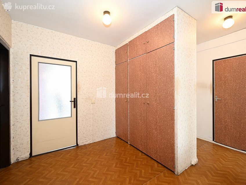 Prodej bytu 4+1 83 m^2 sídl. U Cukrovaru, Kralupy nad Vltavou 