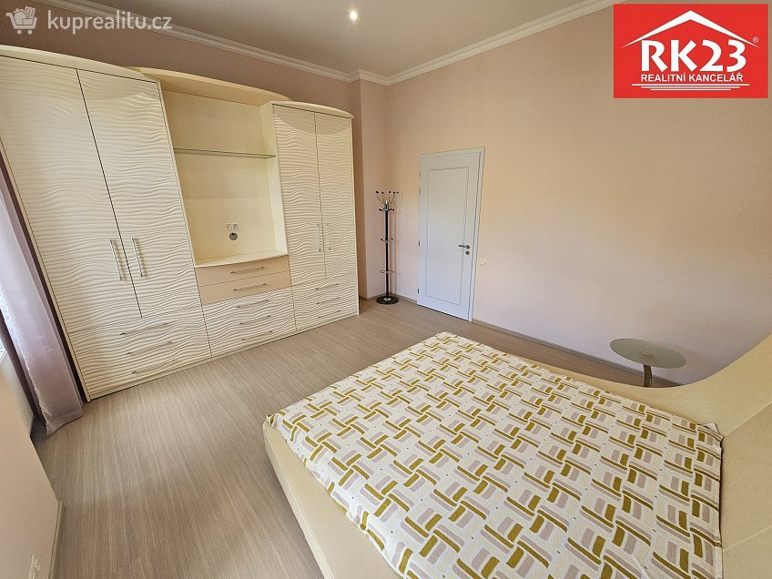 Prodej bytu 2+1 102 m^2 Hlavní třída 122, Mariánské Lázně 