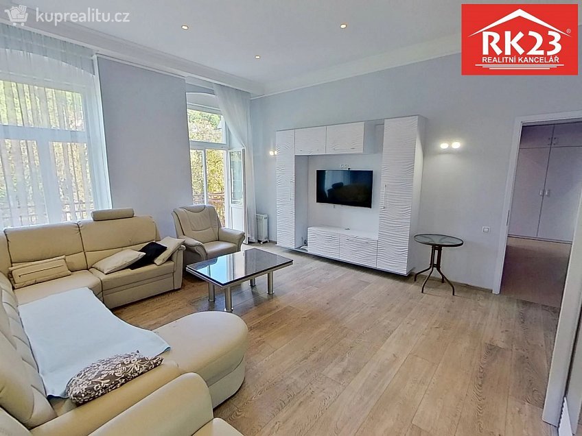 Prodej bytu 2+1 102 m^2 Hlavní třída 122, Mariánské Lázně 