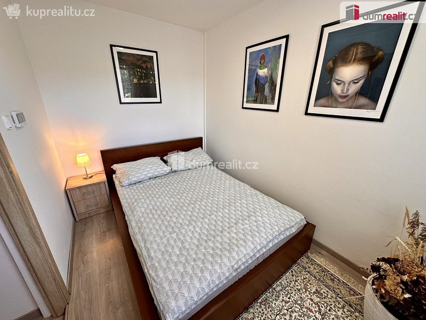 Prodej bytu 2+1 44 m^2 Josefa Černíka, Luhačovice 