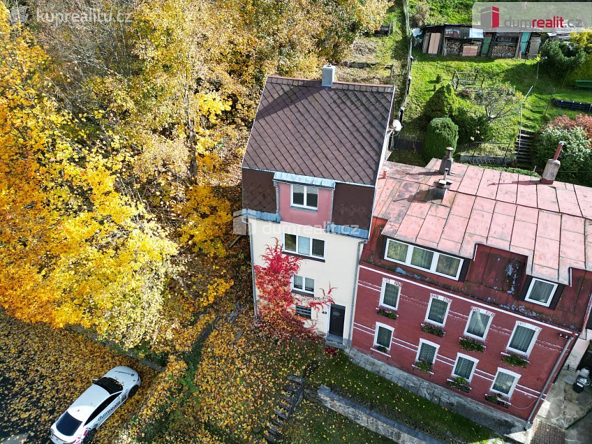 Pronájem  rodinného domu 100 m^2 Havlíčkova, Kraslice 