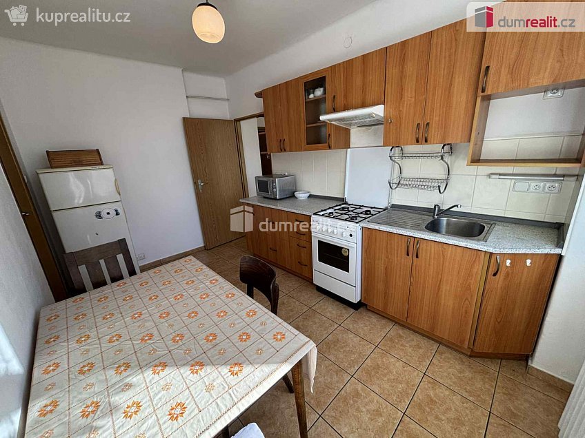 Pronájem bytu 2+1 63 m^2 Masarykova, Luhačovice 