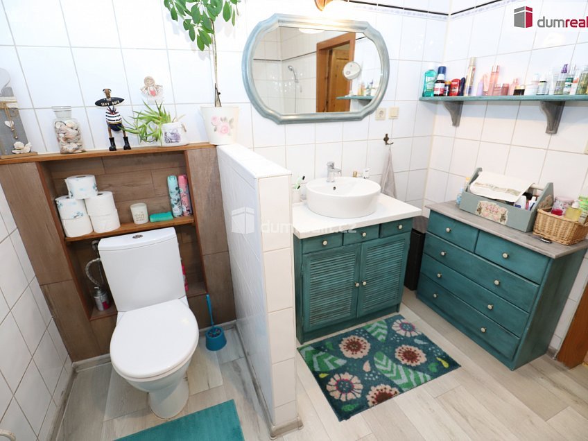 Prodej  rodinného domu 150 m^2 Zlatá, Cheb 