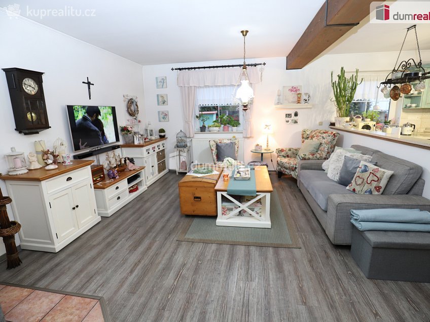 Prodej  rodinného domu 150 m^2 Zlatá, Cheb 