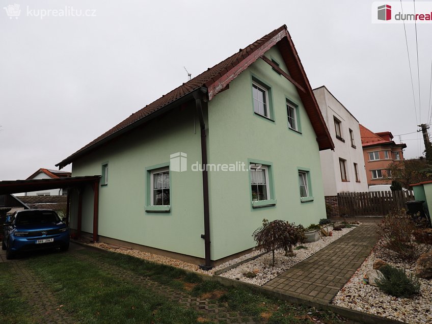 Prodej  rodinného domu 150 m^2 Zlatá, Cheb 