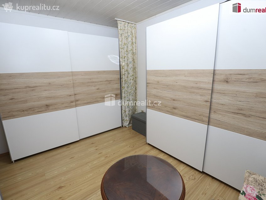 Prodej  rodinného domu 150 m^2 Zlatá, Cheb 