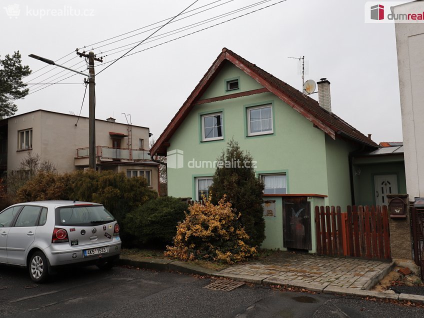 Prodej  rodinného domu 150 m^2 Zlatá, Cheb 