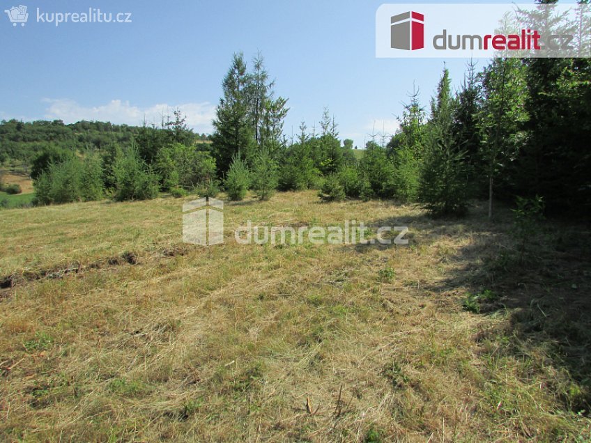 Prodej  stavebního pozemku 2032 m^2 Halenkovice, Halenkovice 