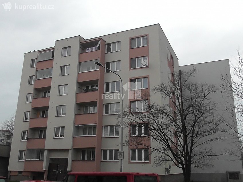 Prodej bytu 3+1 80 m^2 Šafaříkova, Ostrava 