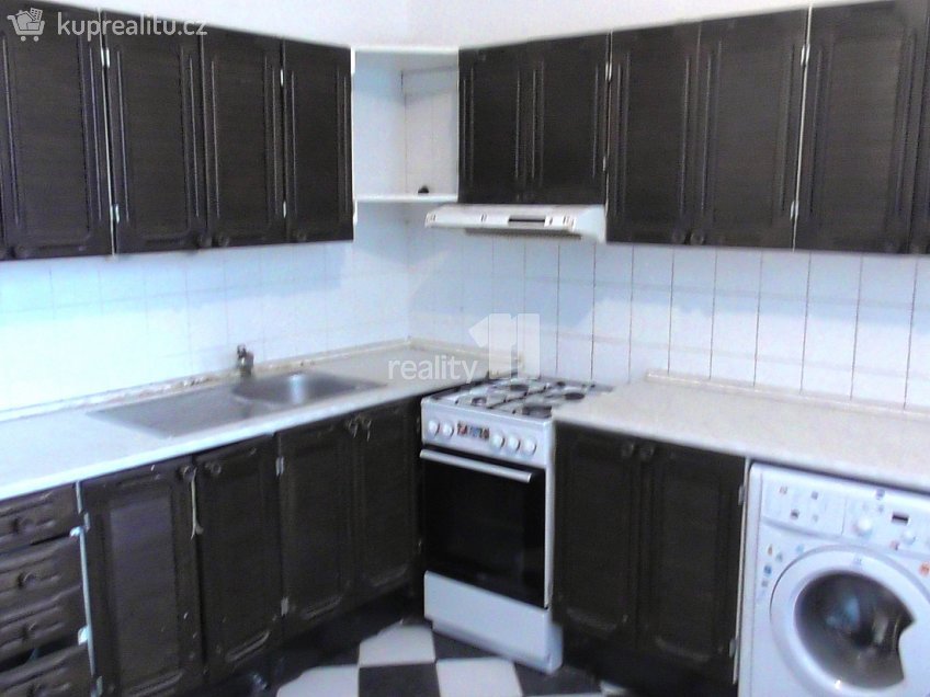 Prodej bytu 3+1 80 m^2 Šafaříkova, Ostrava 