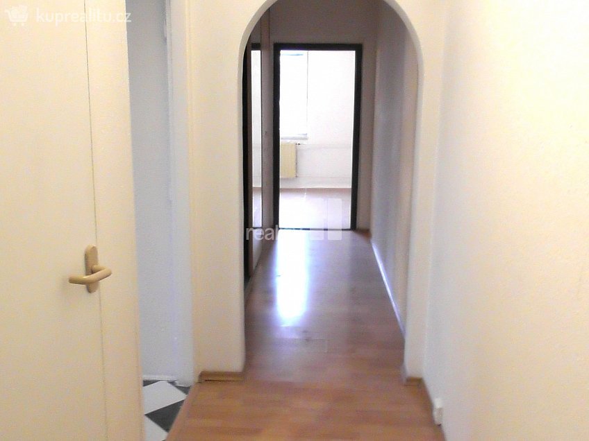 Prodej bytu 3+1 80 m^2 Šafaříkova, Ostrava 