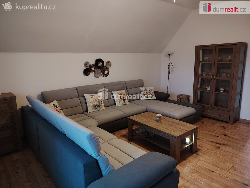 Pronájem bytu 2+1 75 m^2 Purkyňova, Děčín 