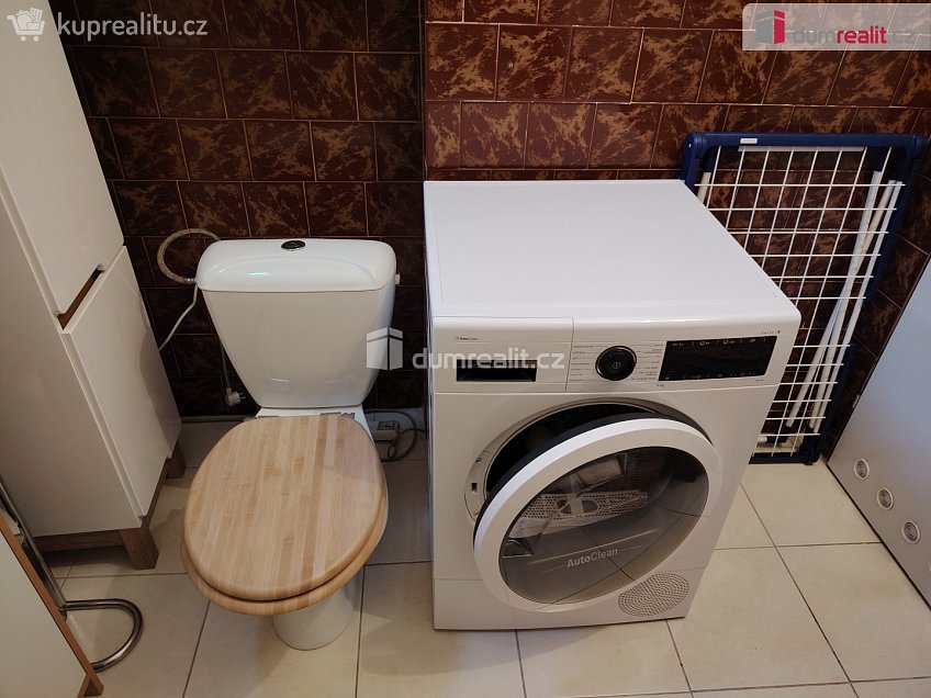 Pronájem bytu 2+1 75 m^2 Purkyňova, Děčín 