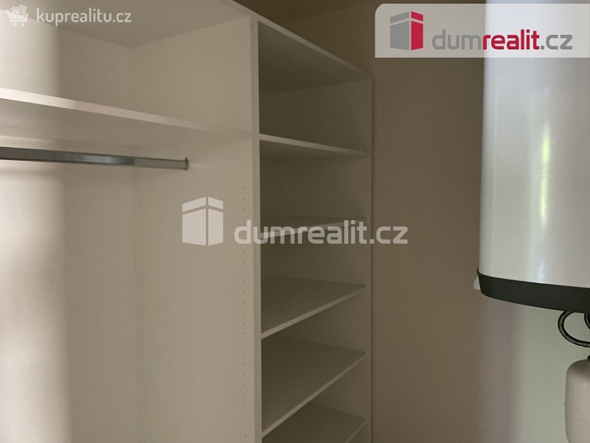 Pronájem bytu 1+kk 49 m^2 Dolní náměstí, Opava 