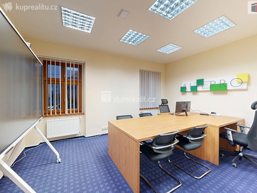 Pronájem  kanceláře 67 m^2 Masařská, Opava 