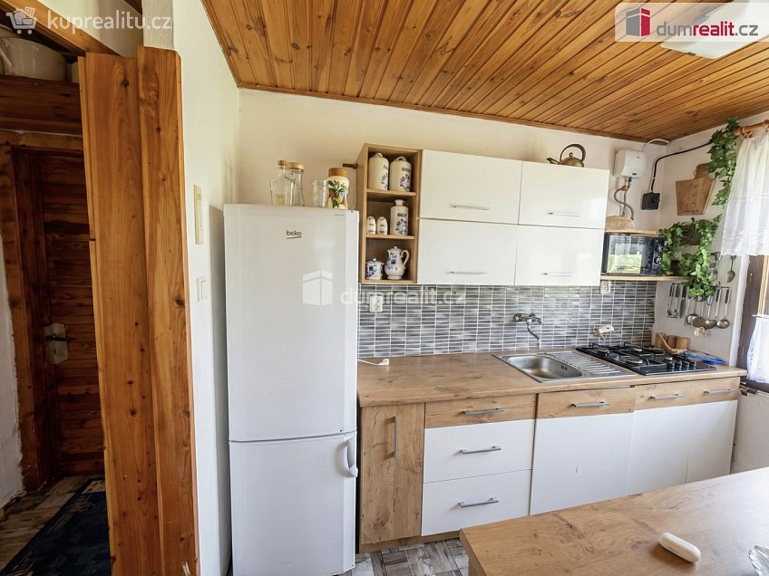 Prodej  chaty 64 m^2 Vítkov, Vítkov 