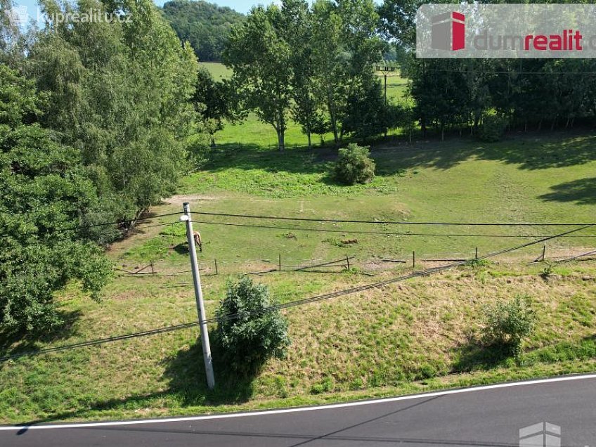 Prodej  stavebního pozemku 833 m^2 Veselé, Veselé 