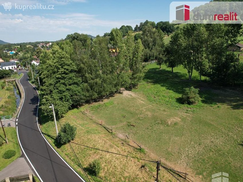 Prodej  stavebního pozemku 833 m^2 Veselé, Veselé 