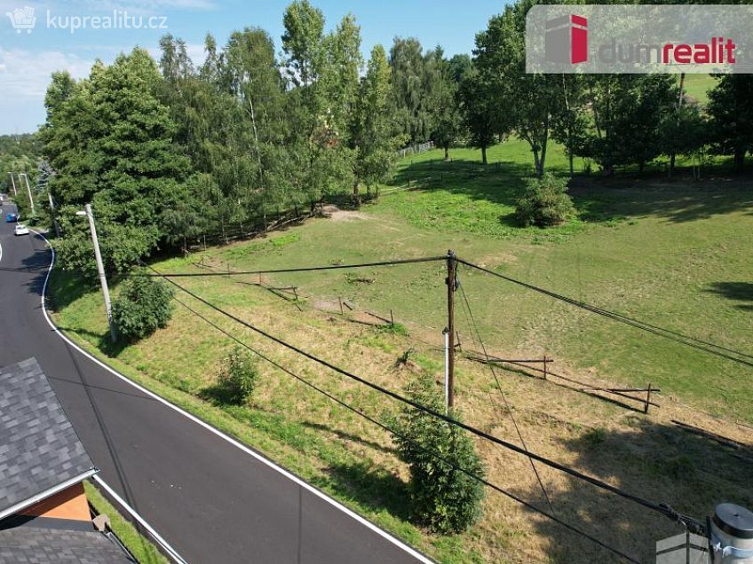 Prodej  stavebního pozemku 833 m^2 Veselé, Veselé 