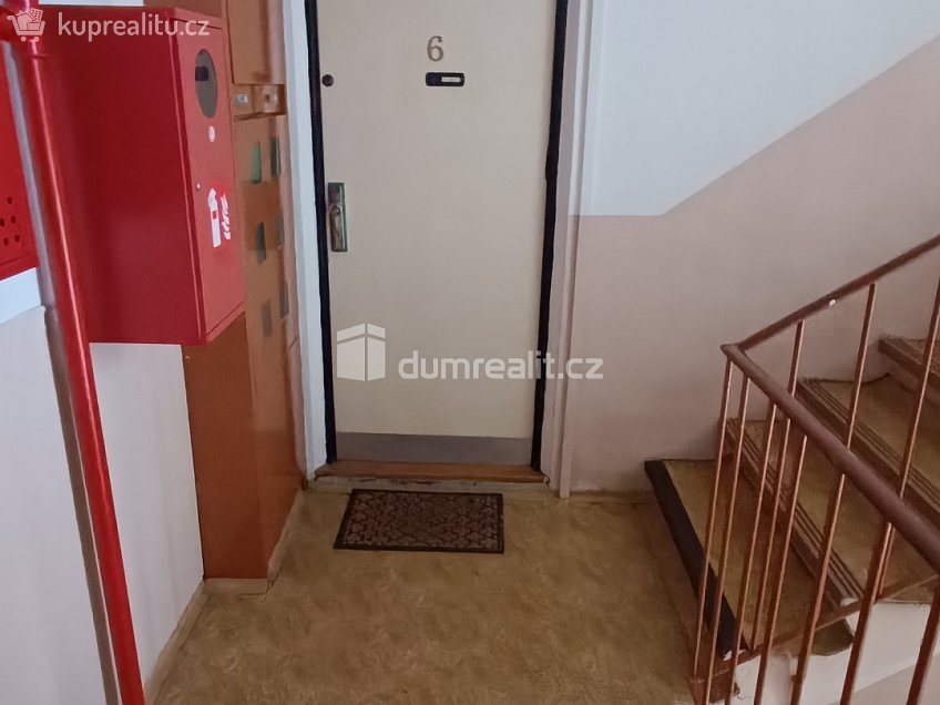 Pronájem bytu 2+1 65 m^2 Slezská, Děčín 