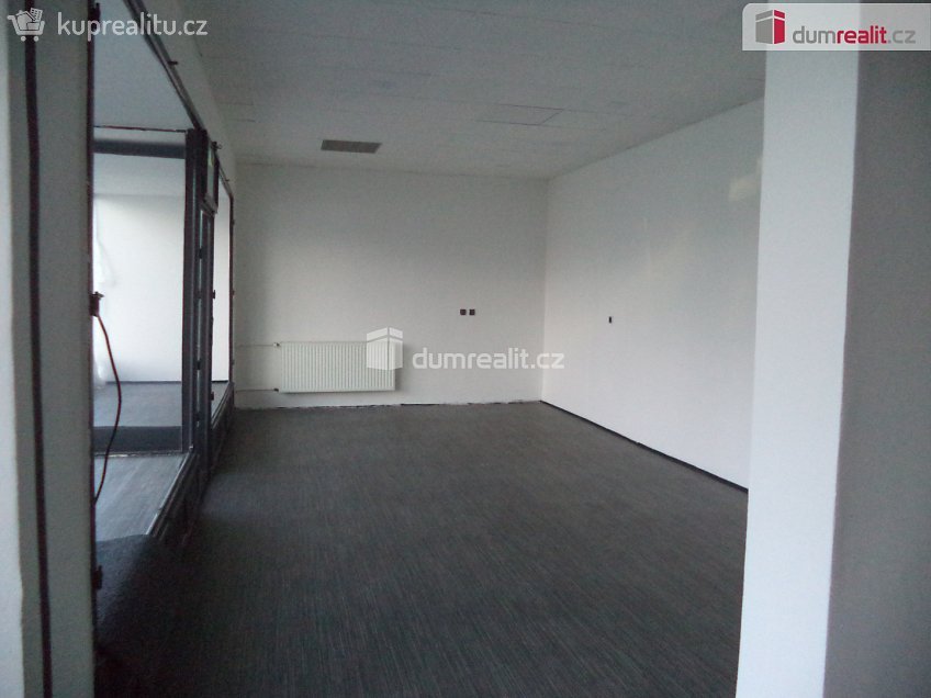 Pronájem  obchodních prostor 98 m^2 Ruská, Ostrava 