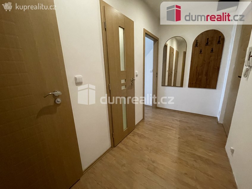 Prodej bytu 1+1 42 m^2 Pionýrů, Frýdek-Místek 