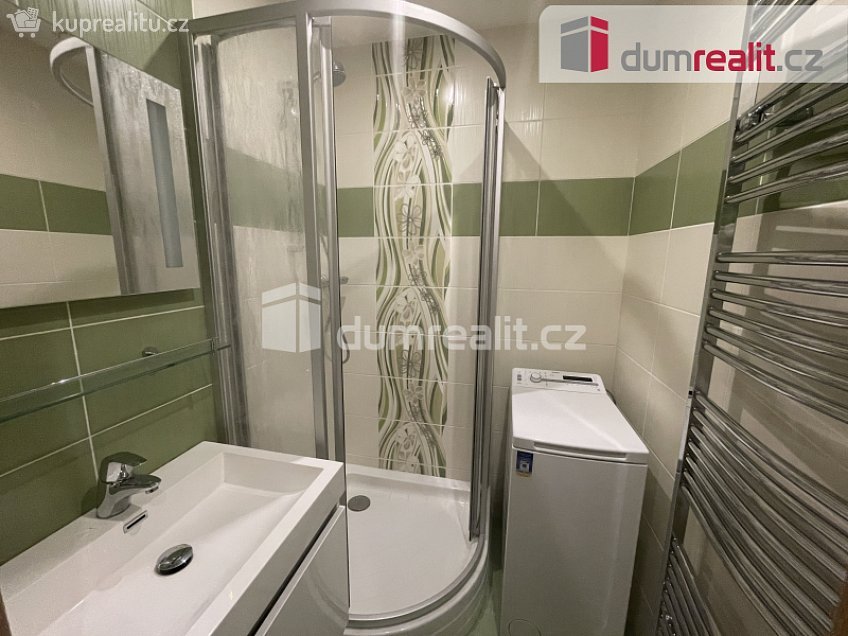 Prodej bytu 1+1 42 m^2 Pionýrů, Frýdek-Místek 