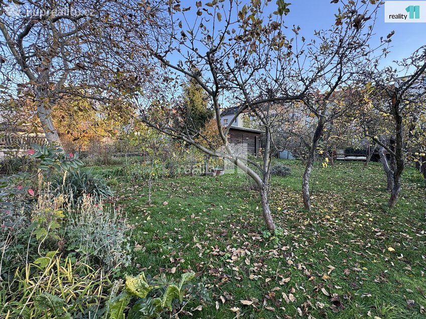 Prodej  rodinného domu 140 m^2 Odlehlá, Praha 9 