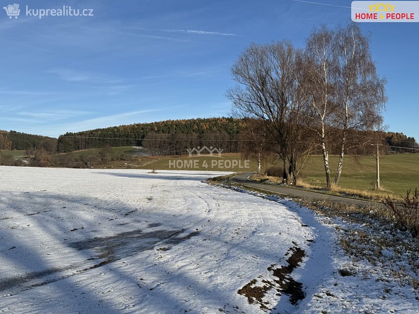 Prodej  stavebního pozemku 2261 m^2 Pražská, Vlachovo Březí 