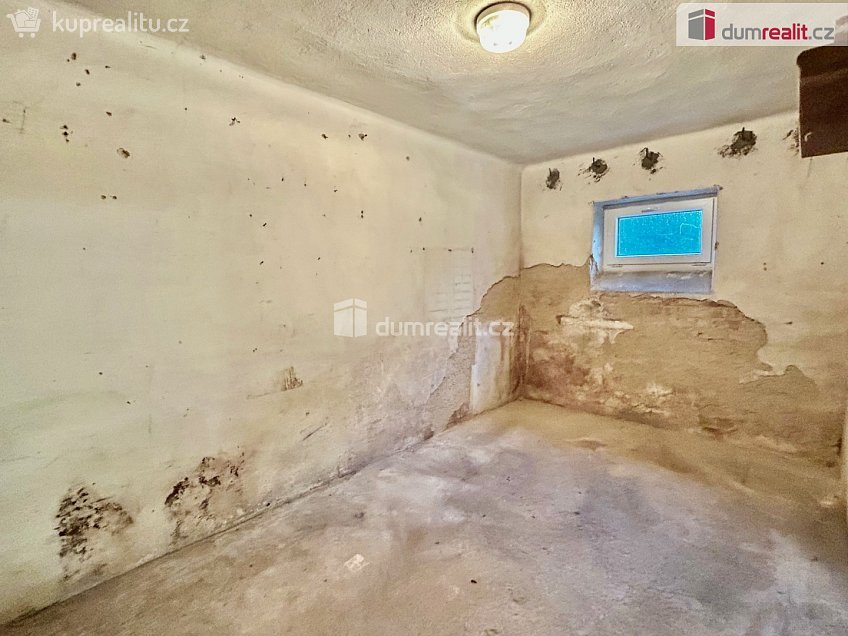 Prodej bytu 3+1 65 m^2 Dr. Beneše, Poděbrady 