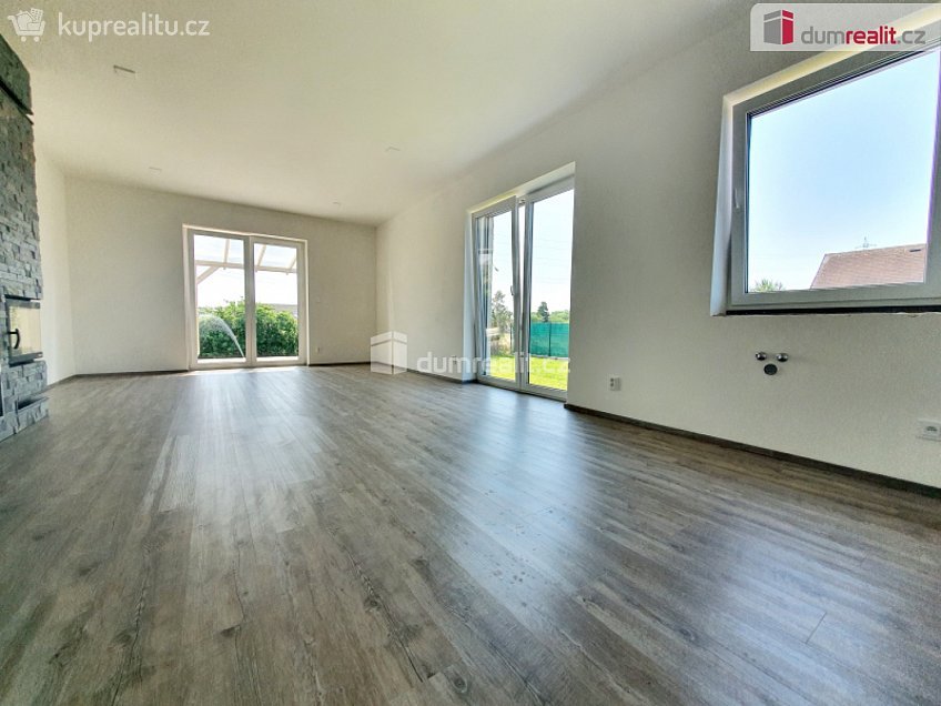 Pronájem  rodinného domu 127 m^2 Malý Újezd, Malý Újezd 