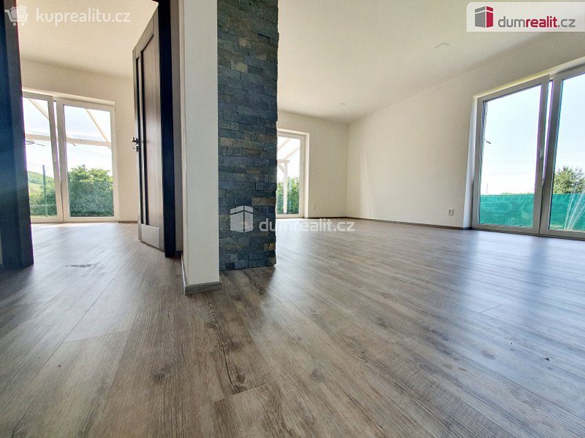 Pronájem  rodinného domu 127 m^2 Malý Újezd, Malý Újezd 