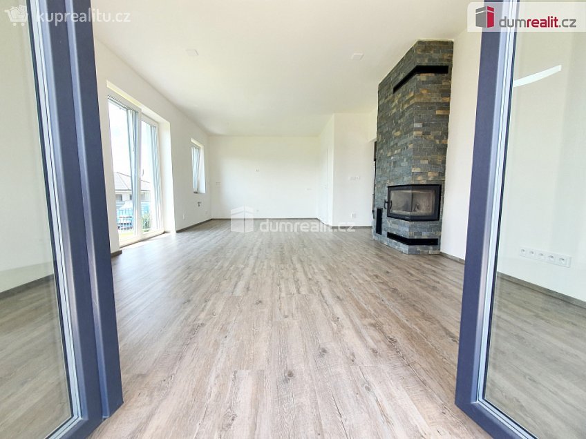 Pronájem  rodinného domu 127 m^2 Malý Újezd, Malý Újezd 