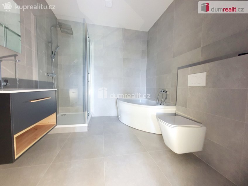 Pronájem  rodinného domu 127 m^2 Malý Újezd, Malý Újezd 