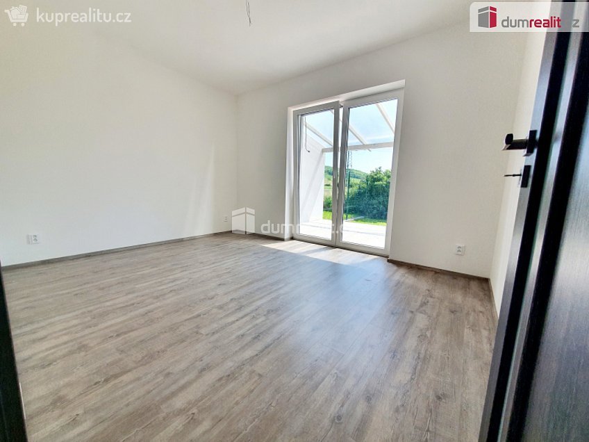 Pronájem  rodinného domu 127 m^2 Malý Újezd, Malý Újezd 