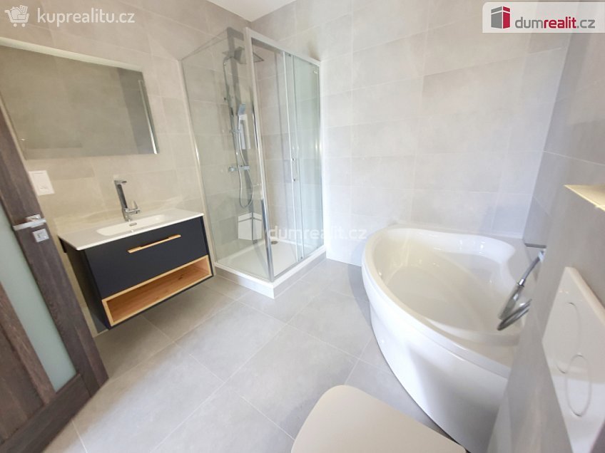 Pronájem  rodinného domu 127 m^2 Malý Újezd, Malý Újezd 